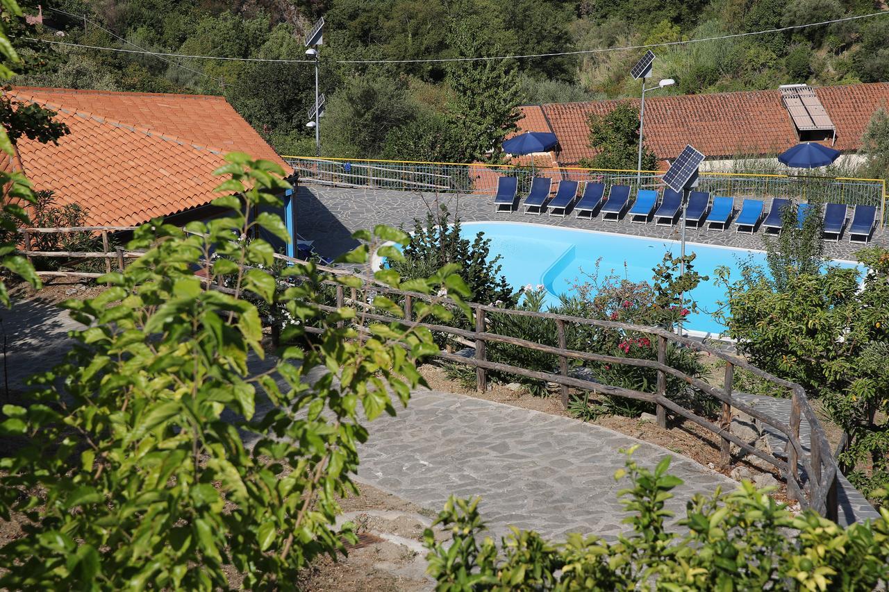 Turismo Rurale Il Sole Villa Sant'Angelo di Brolo ภายนอก รูปภาพ