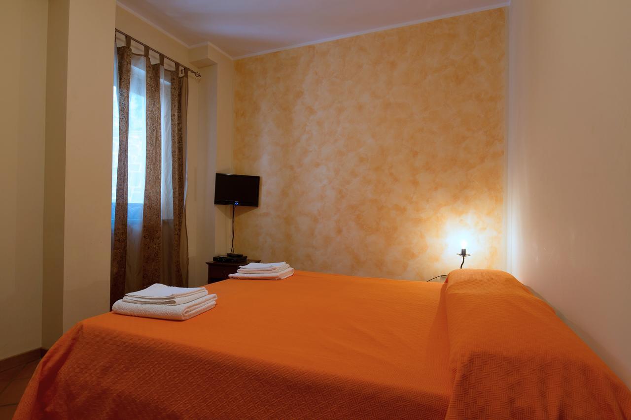Turismo Rurale Il Sole Villa Sant'Angelo di Brolo ห้อง รูปภาพ