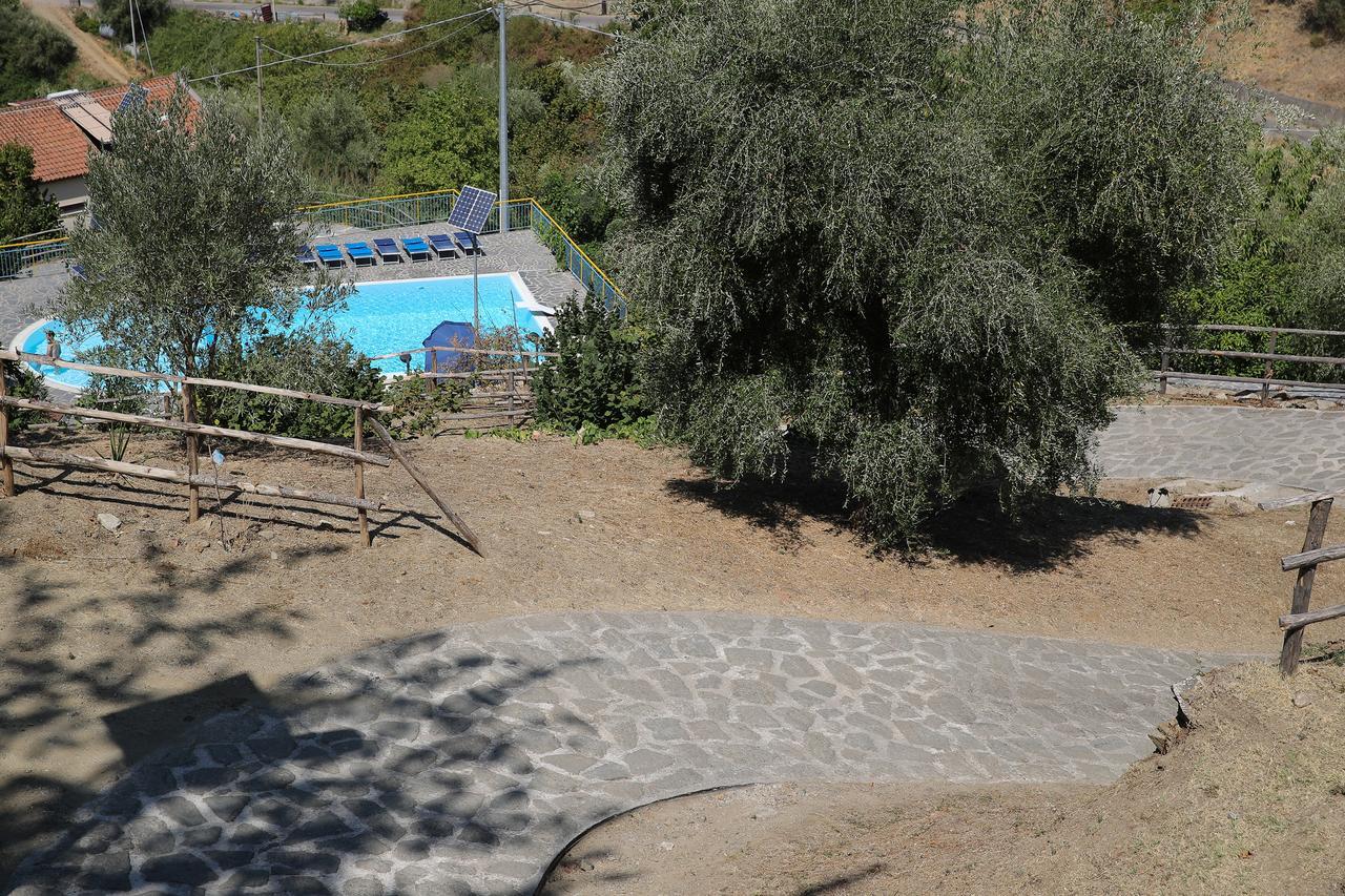 Turismo Rurale Il Sole Villa Sant'Angelo di Brolo ภายนอก รูปภาพ